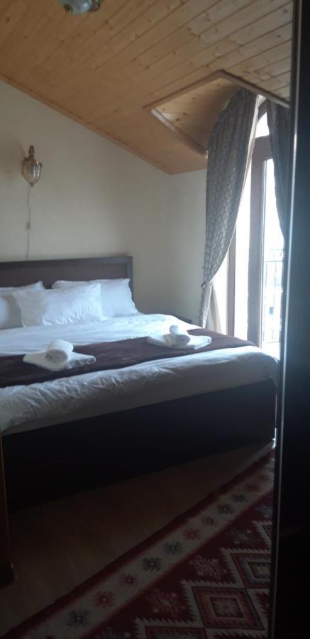 Hotel Iveria Kazbegi Eksteriør billede