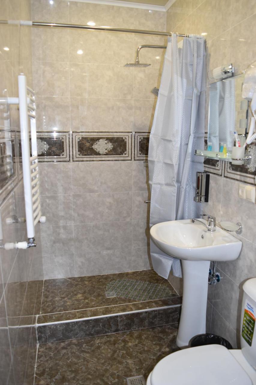 Hotel Iveria Kazbegi Eksteriør billede