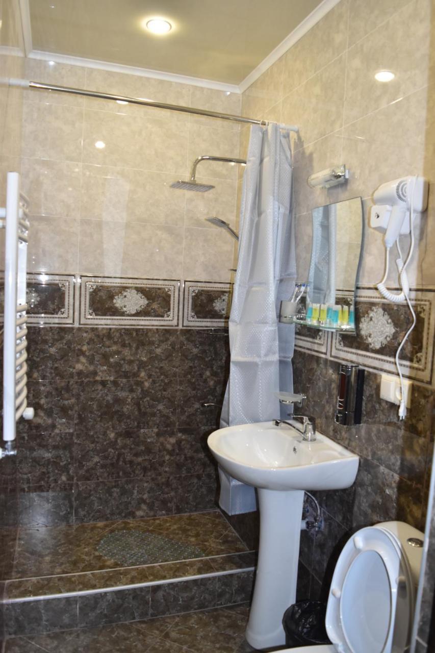 Hotel Iveria Kazbegi Eksteriør billede